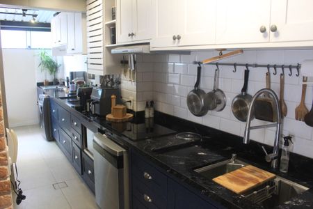 Apartamento à venda com 110m², 2 quartos e 2 vagasCozinha