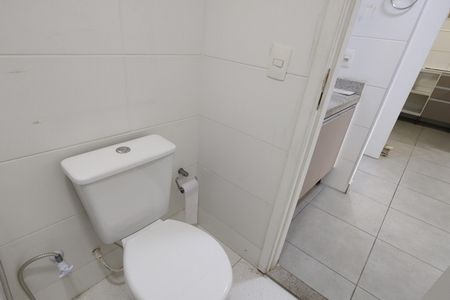 Apartamento para alugar com 50m², 1 quarto e 1 vaga Apartamento para alugar com 50m², 1 quarto e 1 vagaBanheiro Social