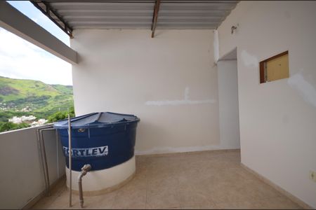 Casa para alugar com 93m², 2 quartos e sem vagaVaranda dos Fundos