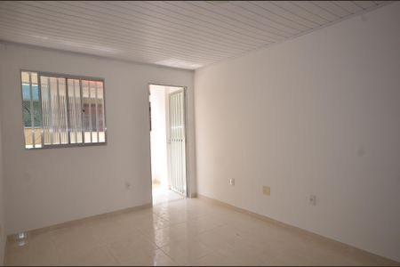 Casa para alugar com 93m², 2 quartos e sem vagaSala