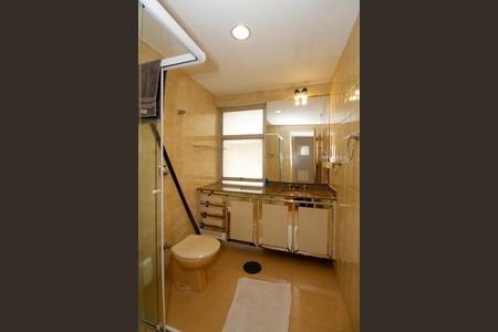Apartamento à venda com 110m², 2 quartos e 1 vaga Apartamento à venda com 110m², 2 quartos e 1 vagaBanheiro