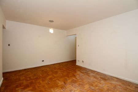 Apartamento à venda com 110m², 2 quartos e 1 vaga Apartamento à venda com 110m², 2 quartos e 1 vagaSala de Estar e Jantar