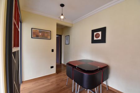 Sala de apartamento para alugar com 1 quarto, 52m² em Centro, Curitiba