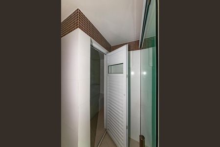 Casa à venda com 500m², 4 quartos e 4 vagas Casa à venda com 500m², 4 quartos e 4 vagasSaúna