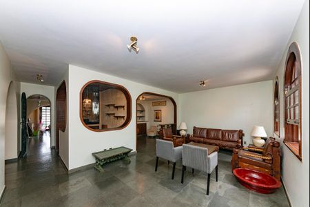 Sala 1 de casa à venda com 4 quartos, 500m² em Santa Lúcia, Belo Horizonte