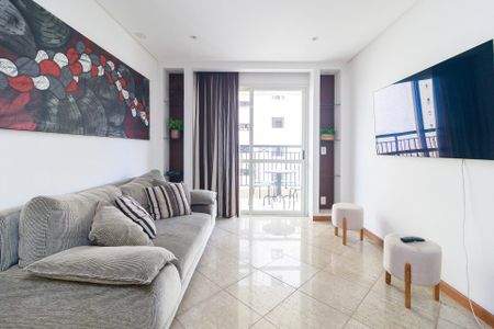 Apartamento para alugar com 75m², 2 quartos e 1 vagaSala