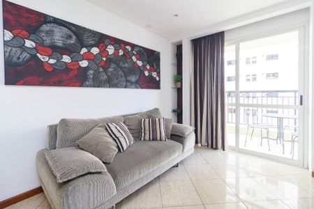 Apartamento para alugar com 75m², 2 quartos e 1 vagaSala