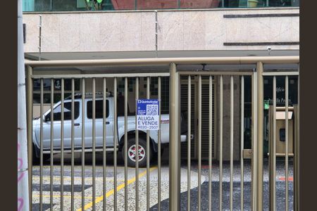 Apartamento à venda com 198m², 4 quartos e 2 vagasPlaca