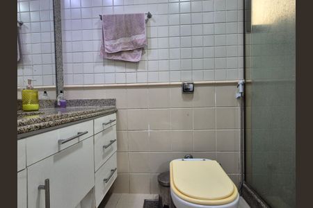 Apartamento à venda com 198m², 4 quartos e 2 vagasSuíte 