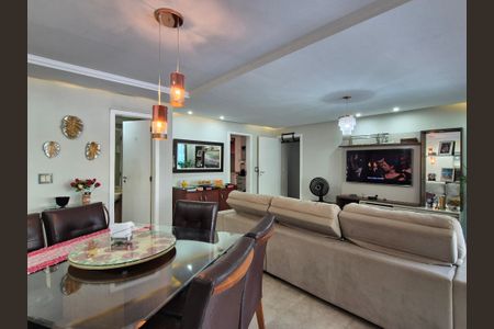 Apartamento à venda com 198m², 4 quartos e 2 vagasSala 