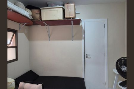 Apartamento à venda com 198m², 4 quartos e 2 vagasQuarto de Serviço 