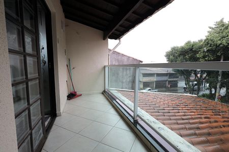 Casa à venda com 239m², 4 quartos e 2 vagas Casa à venda com 239m², 4 quartos e 2 vagasSacada Suíte 2