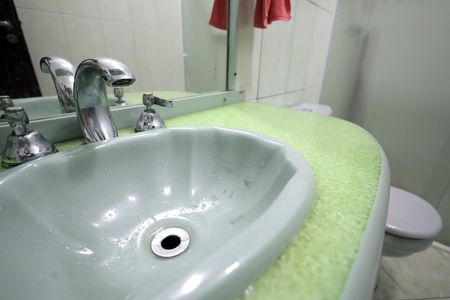 Casa à venda com 239m², 4 quartos e 2 vagas Casa à venda com 239m², 4 quartos e 2 vagasBanheiro Suíte 1