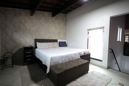 Casa à venda com 239m², 4 quartos e 2 vagas Casa à venda com 239m², 4 quartos e 2 vagasQuarto 3