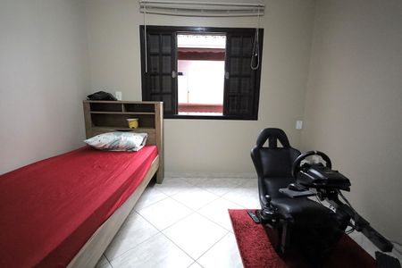 Casa à venda com 239m², 4 quartos e 2 vagas Casa à venda com 239m², 4 quartos e 2 vagasQuarto 1