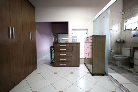 Casa à venda com 239m², 4 quartos e 2 vagas Casa à venda com 239m², 4 quartos e 2 vagasSuíte 2