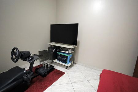 Casa à venda com 239m², 4 quartos e 2 vagas Casa à venda com 239m², 4 quartos e 2 vagasQuarto 1