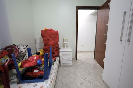 Casa à venda com 239m², 4 quartos e 2 vagas Casa à venda com 239m², 4 quartos e 2 vagasQuarto 2