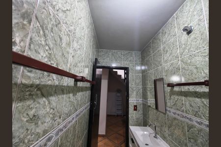 Casa para alugar com 100m², 4 quartos e sem vaga