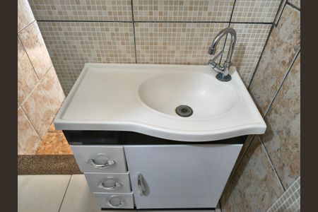 Casa para alugar com 100m², 4 quartos e sem vaga