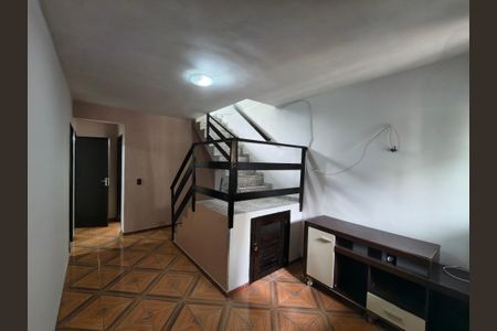 Casa para alugar com 100m², 4 quartos e sem vaga