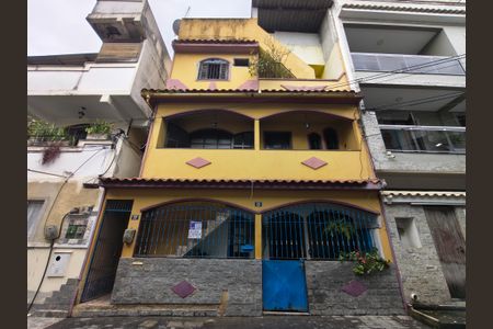 Casa para alugar com 100m², 4 quartos e sem vaga
