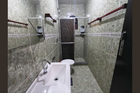 Casa para alugar com 100m², 4 quartos e sem vaga