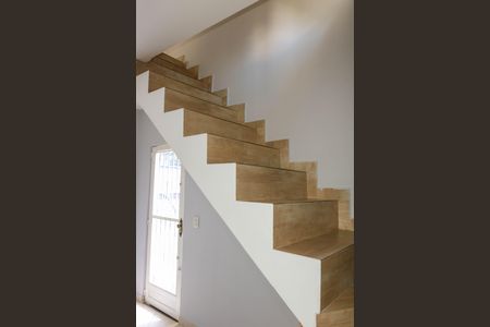 Casa para alugar com 70m², 2 quartos e sem vagaSala 1º Pavimento