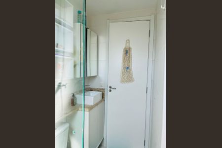 Apartamento à venda com 40m², 2 quartos e sem vaga Apartamento à venda com 40m², 2 quartos e sem vagaBanheiro