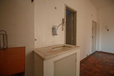 Apartamento para alugar com 21m², 1 quarto e sem vagaÁrea de Serviço