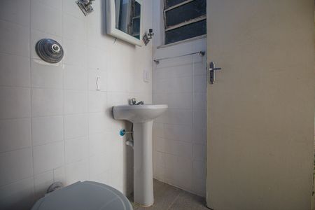 Banheiro de apartamento para alugar com 1 quarto, 21m² em Tijuca, Rio de Janeiro