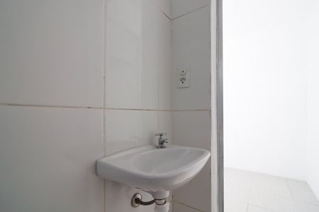 Casa para alugar com 28m², 1 quarto e sem vagaBanheiro