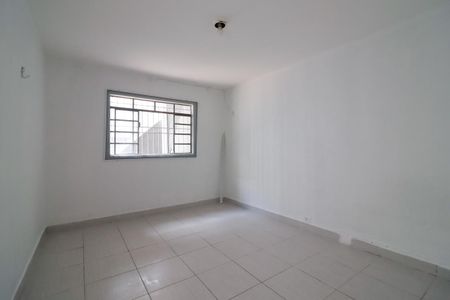 Quarto de casa para alugar com 1 quarto, 28m² em Jardim Danfer, São Paulo