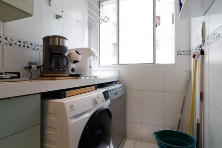 Apartamento à venda com 43m², 2 quartos e sem vagaCozinha e Área de Serviço