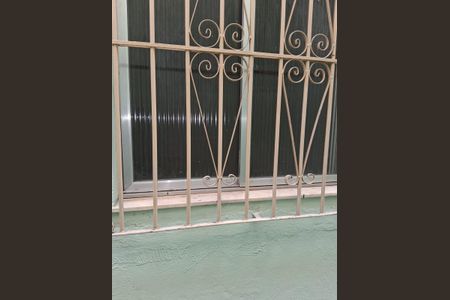 Casa para alugar com 60m², 1 quarto e sem vaga Casa para alugar com 60m², 1 quarto e sem vagaÁrea externa