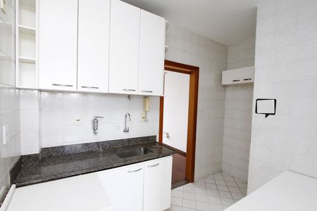 Apartamento à venda com 108m², 3 quartos e 2 vagasCozinha