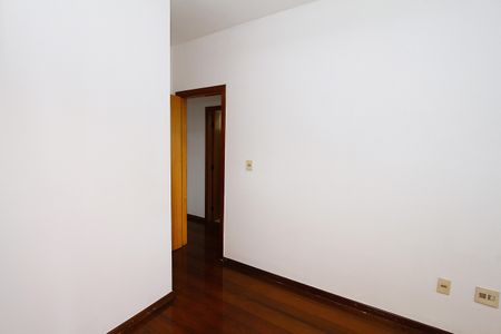 Apartamento à venda com 108m², 3 quartos e 2 vagasQuarto 3