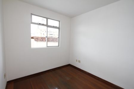 Apartamento à venda com 108m², 3 quartos e 2 vagasQuarto 2