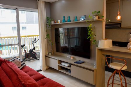 sala de apartamento à venda com 2 quartos, 56m² em Vila Osasco, Osasco