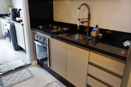 Apartamento à venda com 56m², 2 quartos e 1 vagaCozinha