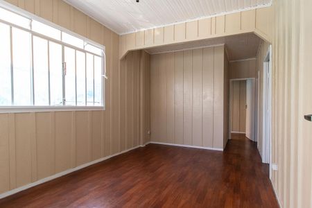 Sala de casa para alugar com 2 quartos, 46m² em Xaxim, Curitiba