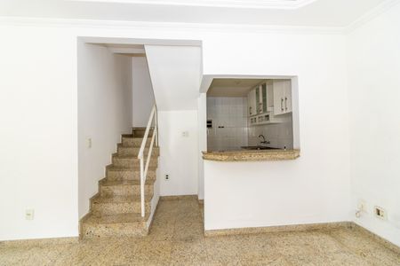 Sala de casa de condomínio para alugar com 2 quartos, 89m² em Vila Valqueire, Rio de Janeiro