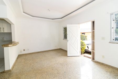 Sala de casa de condomínio para alugar com 2 quartos, 89m² em Vila Valqueire, Rio de Janeiro