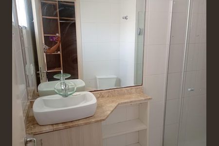 Casa para alugar com 3 quartos, 82m² em Jardim Ipes, Cotia