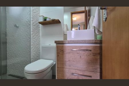 Apartamento à venda com 67m², 3 quartos e 1 vagaBanheiro da suíte