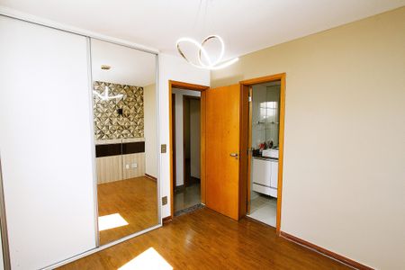 Apartamento para alugar com 83m², 3 quartos e 2 vagasSuíte
