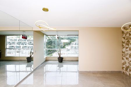 Apartamento para alugar com 83m², 3 quartos e 2 vagasSala