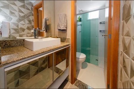 Apartamento para alugar com 83m², 3 quartos e 2 vagasBanheiro social