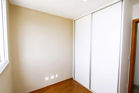 Apartamento para alugar com 83m², 3 quartos e 2 vagasQuarto