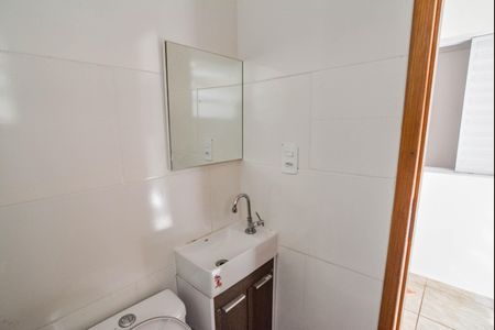 Casa para alugar com 80m², 3 quartos e 1 vagaBanheiro Social